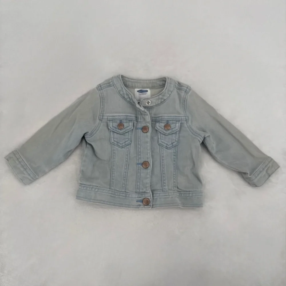 Old Navy Baby Denim Jacket Size 6-12M Light Wash Collarless Button Up Soft Denim